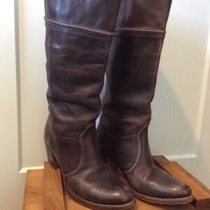 Frye Women's Boots 9 1/2 / BROWN